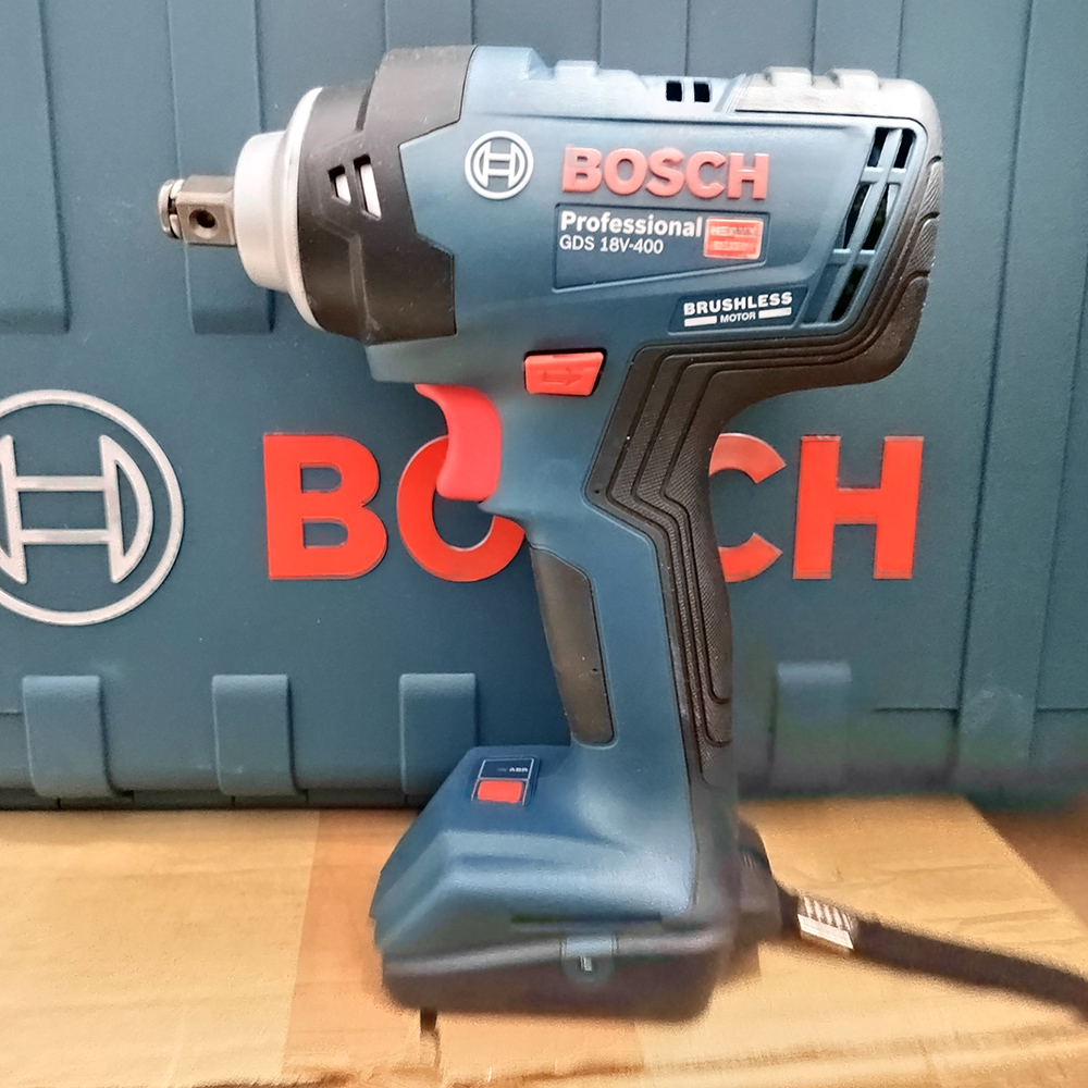 Power Tools Bosch - Klucz udarowy akumulatorowy Bosch GDS 18V-400,